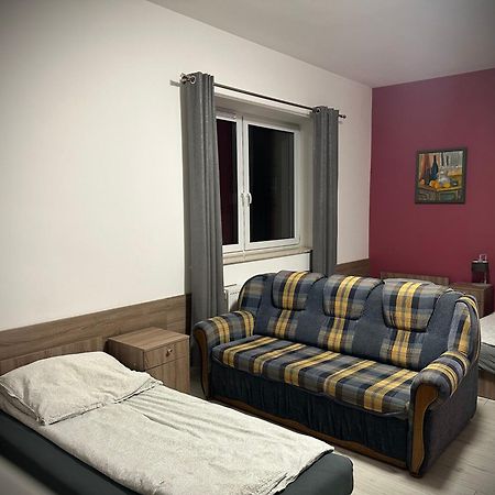 Hostel Sportowa Plonsk Luaran gambar